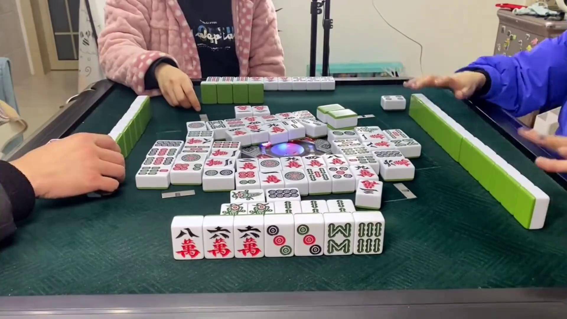 分享一款“贵州捉鸡麻将有挂吗”分享装挂步骤-第3张图片