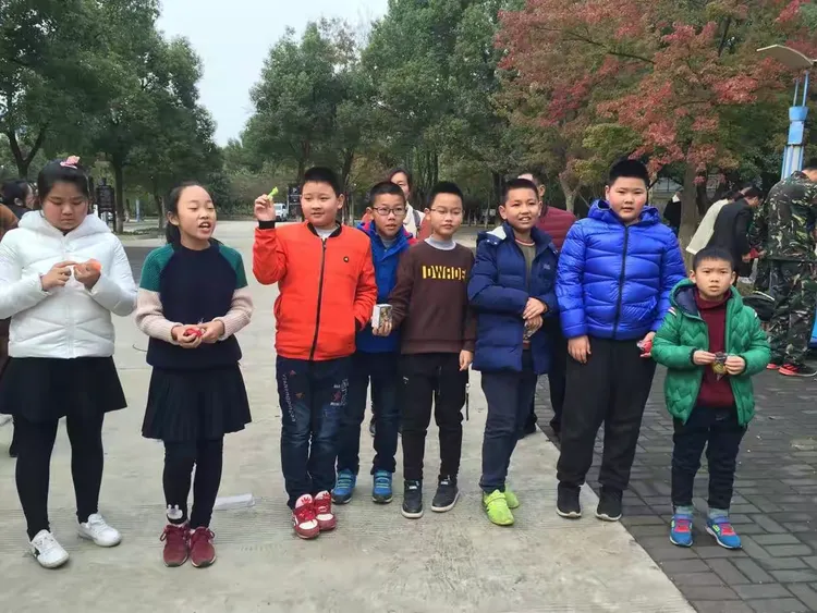 我来教大家“牵手跑得快小程序 开挂”附开挂脚本详细步-第3张图片