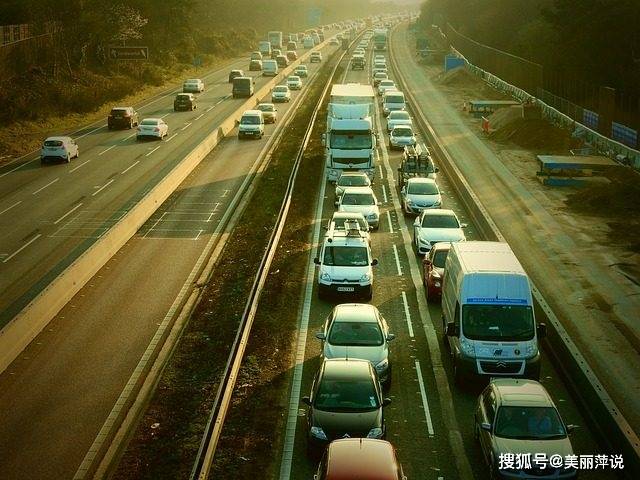 高速公路免费2022年具体时间︰(高速公路免费的时间2021)-第2张图片