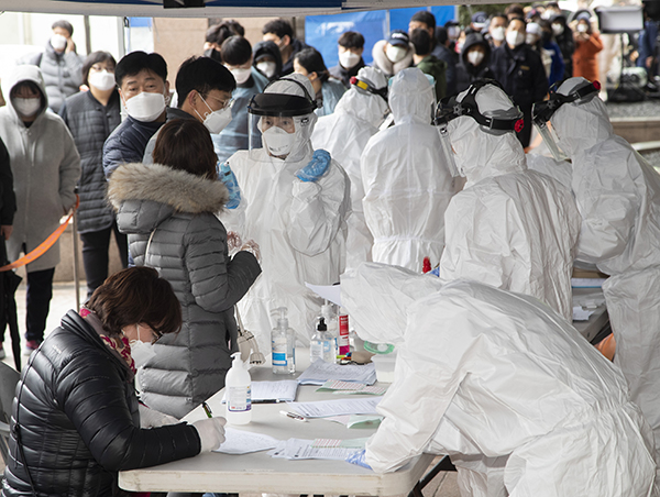 南京禄口机场9人新冠阳性︰(紧急通知今天南京禄口机场发现九例新冠阳性)